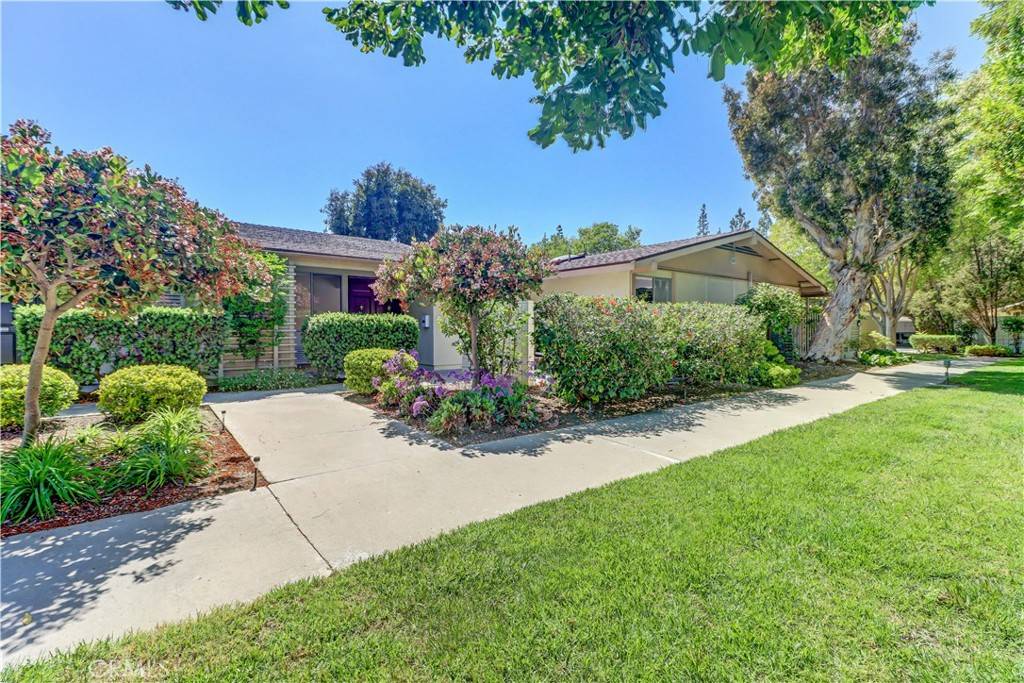 Laguna Woods, CA 92637,125 Via Estrada #B