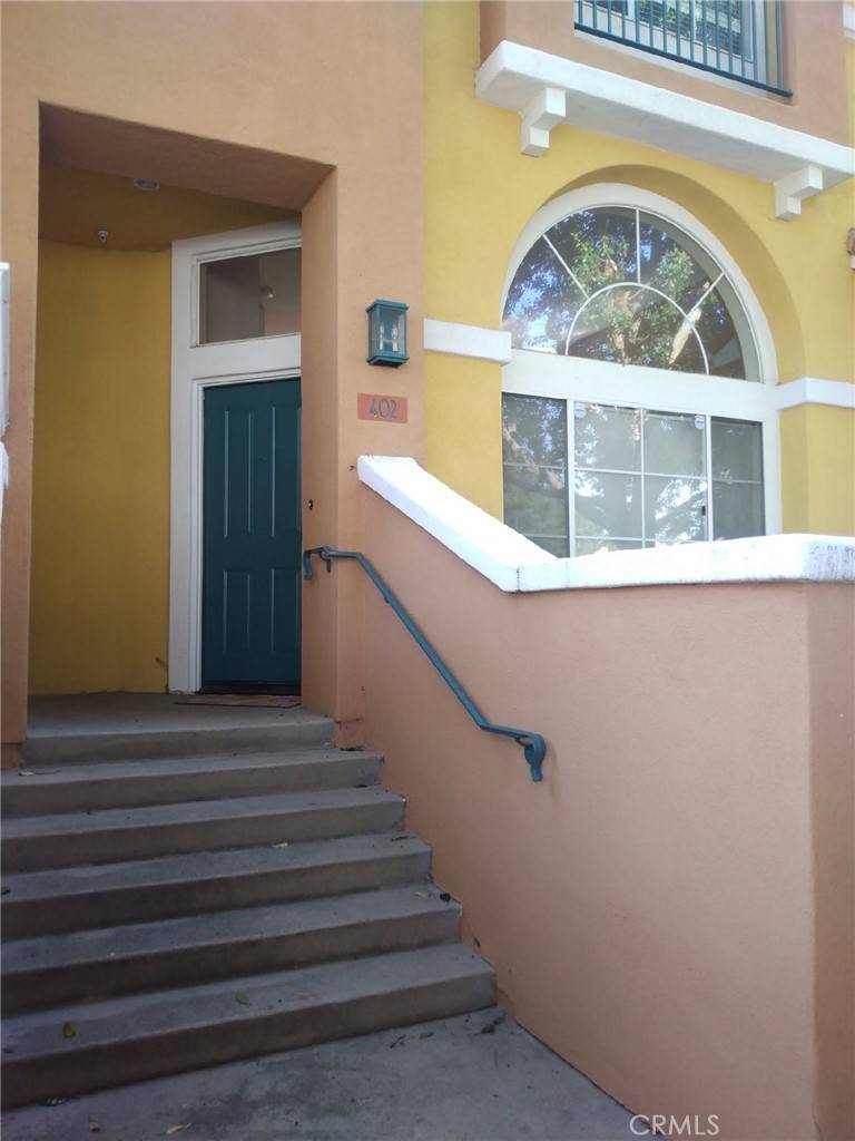 Irvine, CA 92606,402 Marinella Aisle