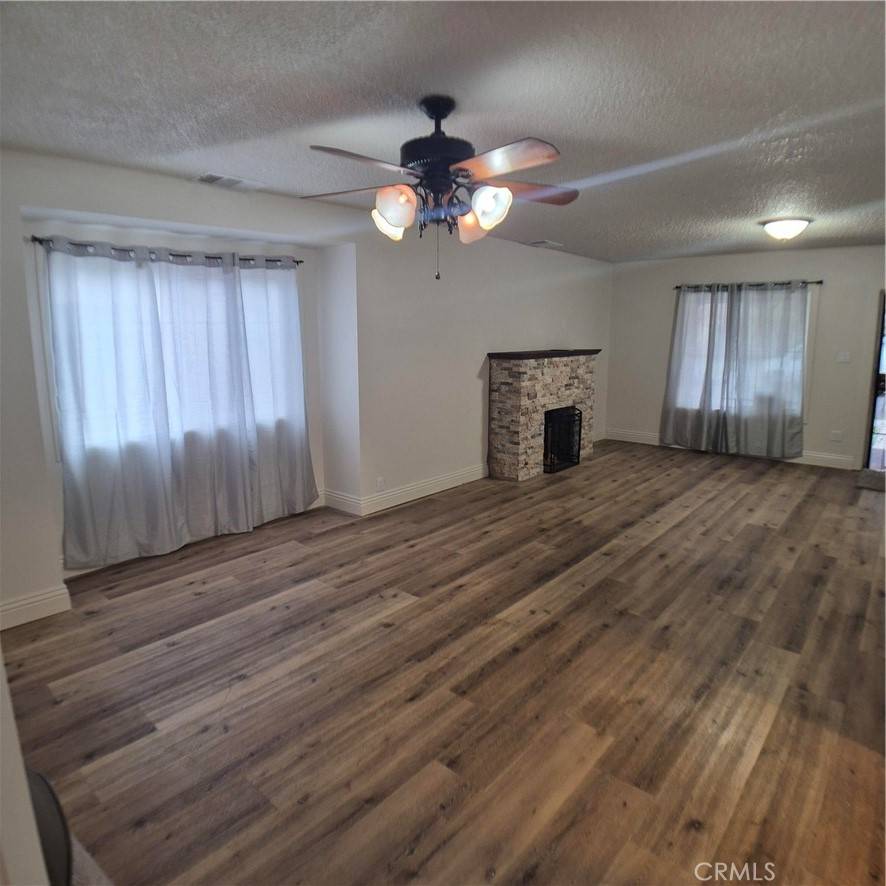 Compton, CA 90221,804 S Mayo AVE