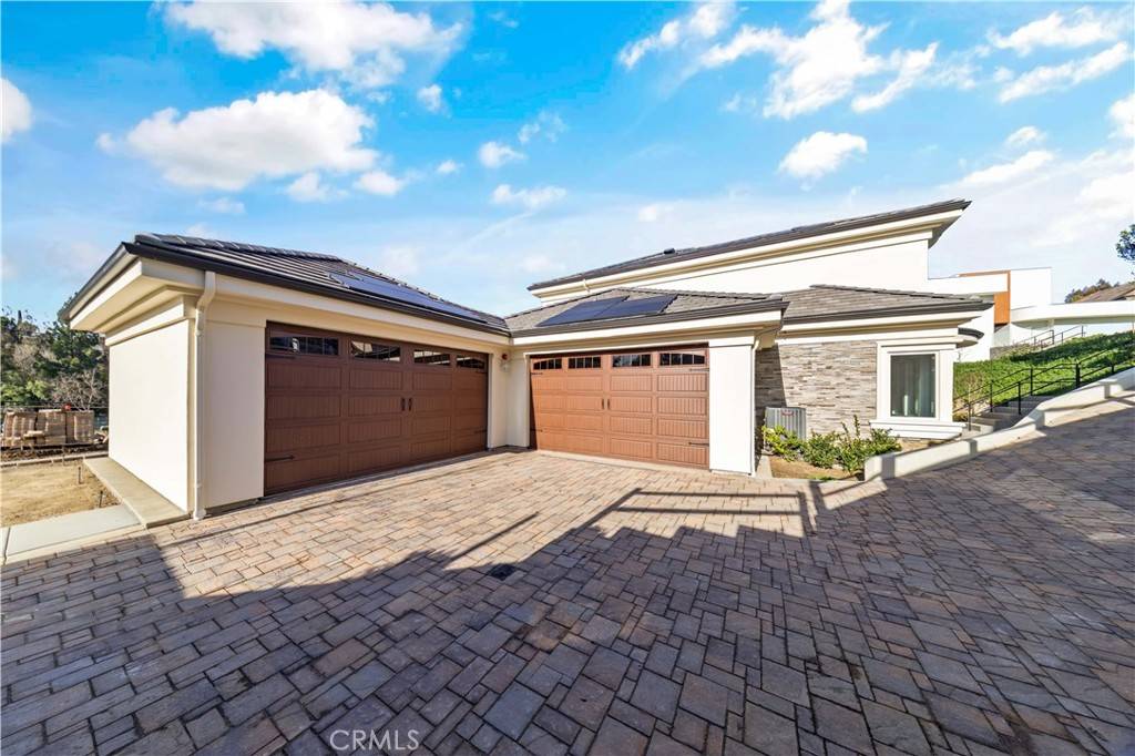 North Tustin, CA 92705,1538 Jade ST