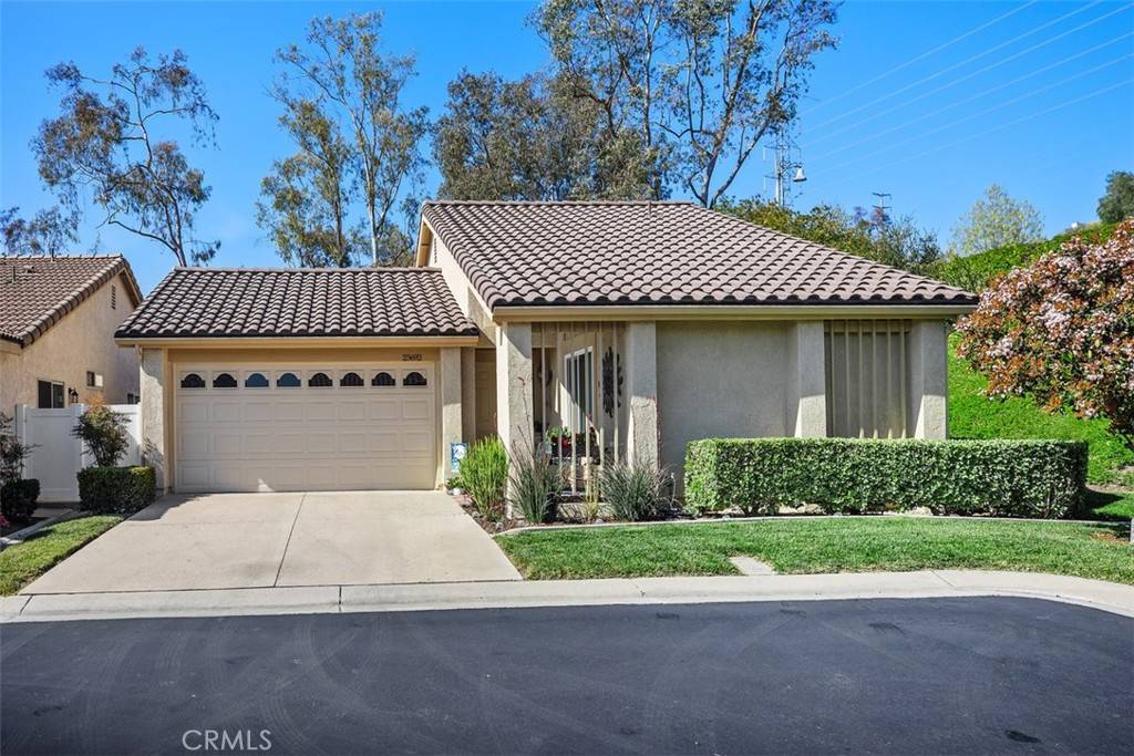 Mission Viejo, CA 92692,23692 Villena