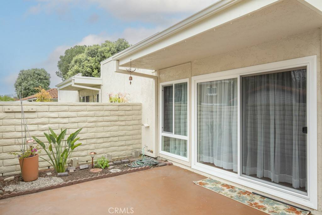 Laguna Woods, CA 92637,2173 Via Mariposa East #T