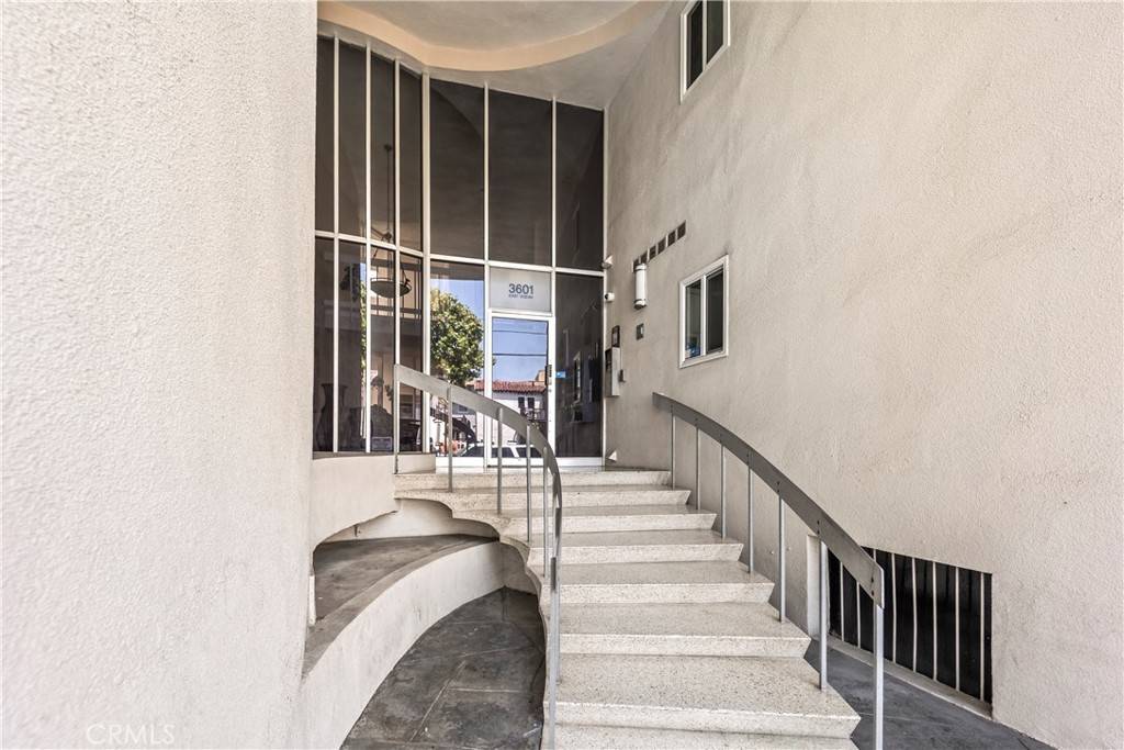 Long Beach, CA 90803,3601 E Ocean BLVD #2C
