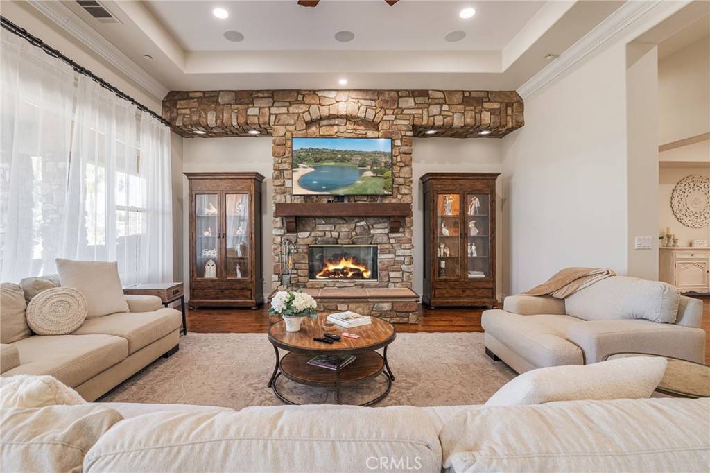 Fallbrook, CA 92028,3863 Flowerwood LN