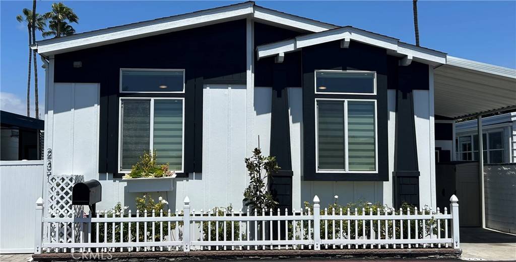 Newport Beach, CA 92660,237 Plymouth