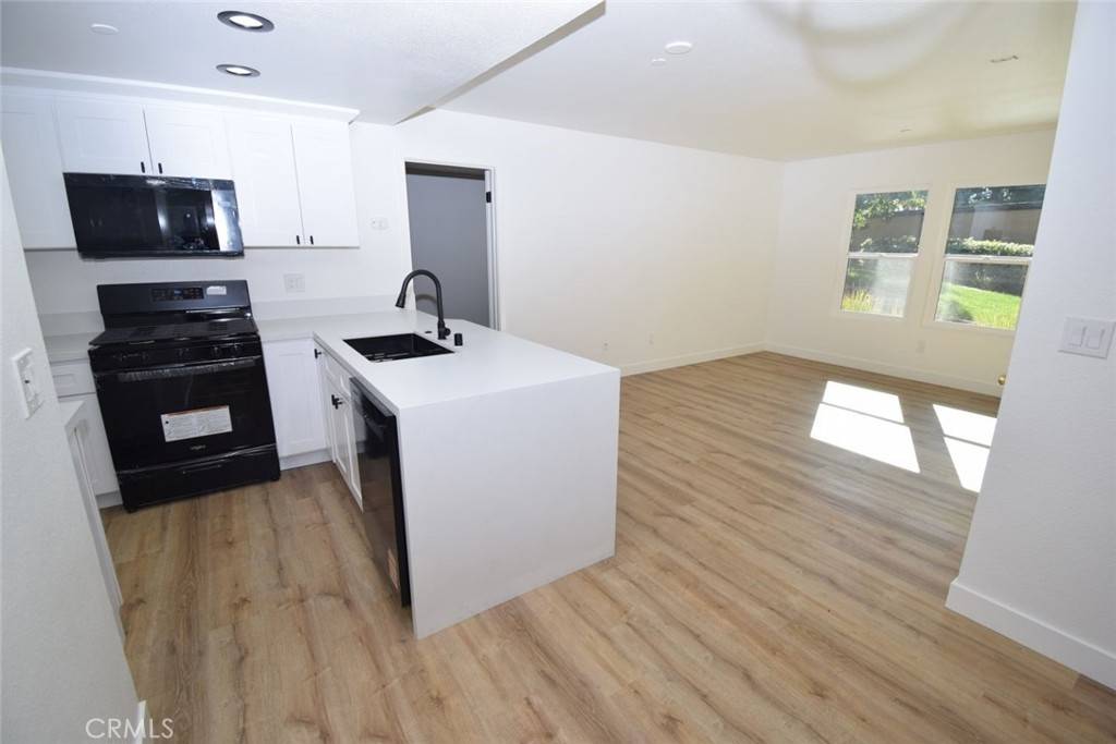 San Clemente, CA 92672,1052 Calle Del Cerro #705