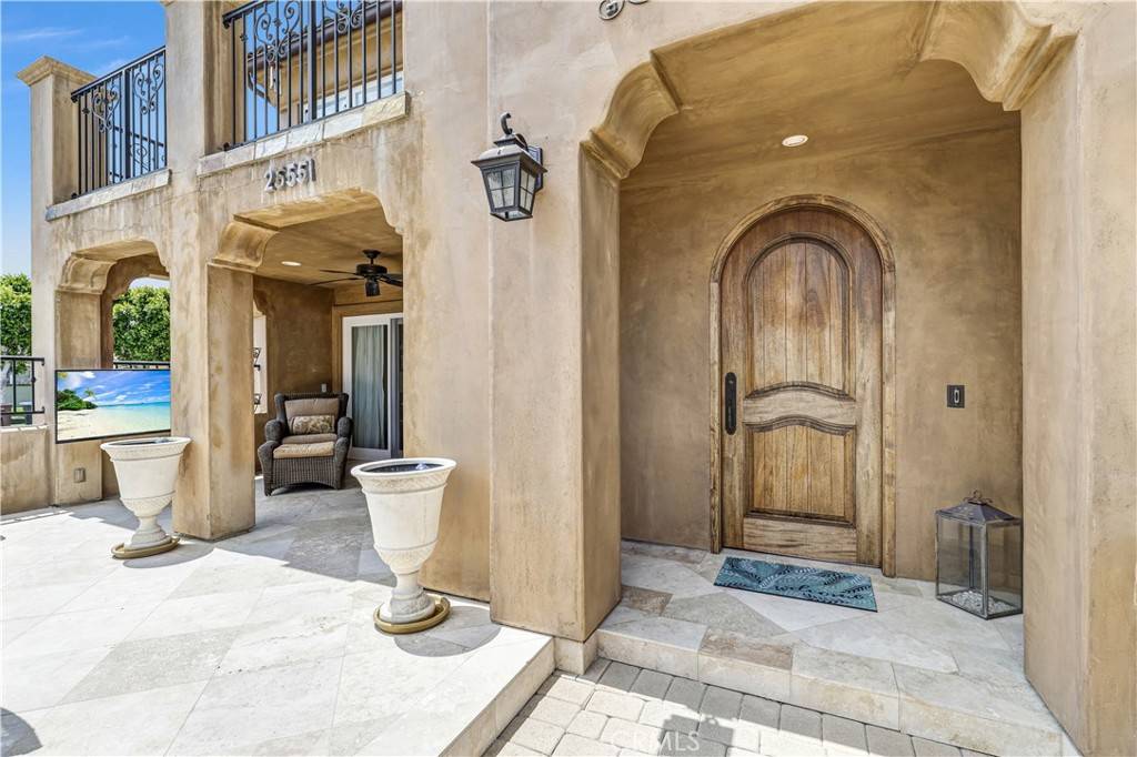 San Juan Capistrano, CA 92675,25551 Via Solis