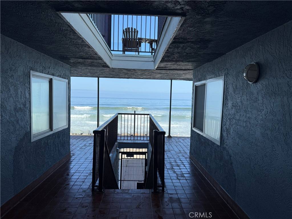 Oceanside, CA 92054,803 N Pacific ST #4