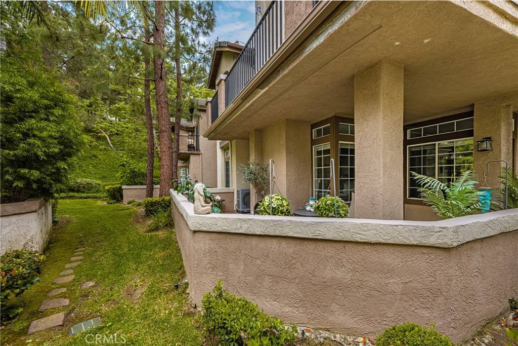 Aliso Viejo, CA 92656,61 Montara DR