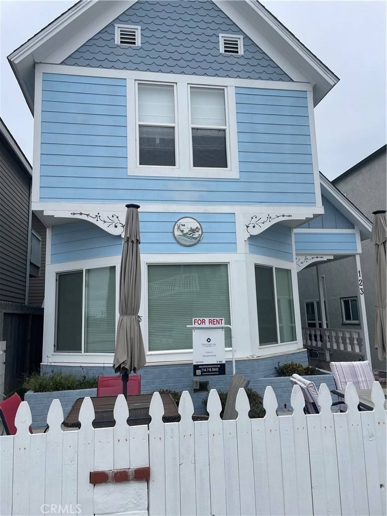 Newport Beach, CA 92663,123 28th ST