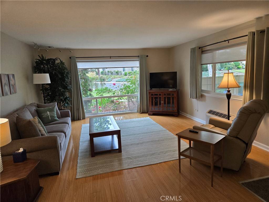 Laguna Woods, CA 92637,185 AVENIDA MAJORCA #A