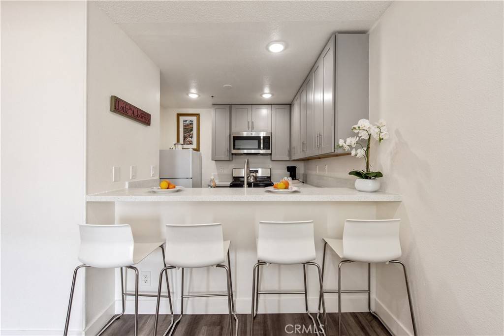 Santa Ana, CA 92701,450 E 4th #416