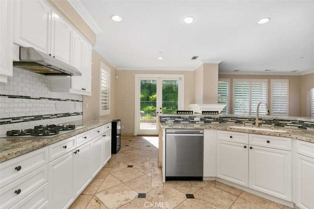 San Clemente, CA 92673,38 Via Palacio