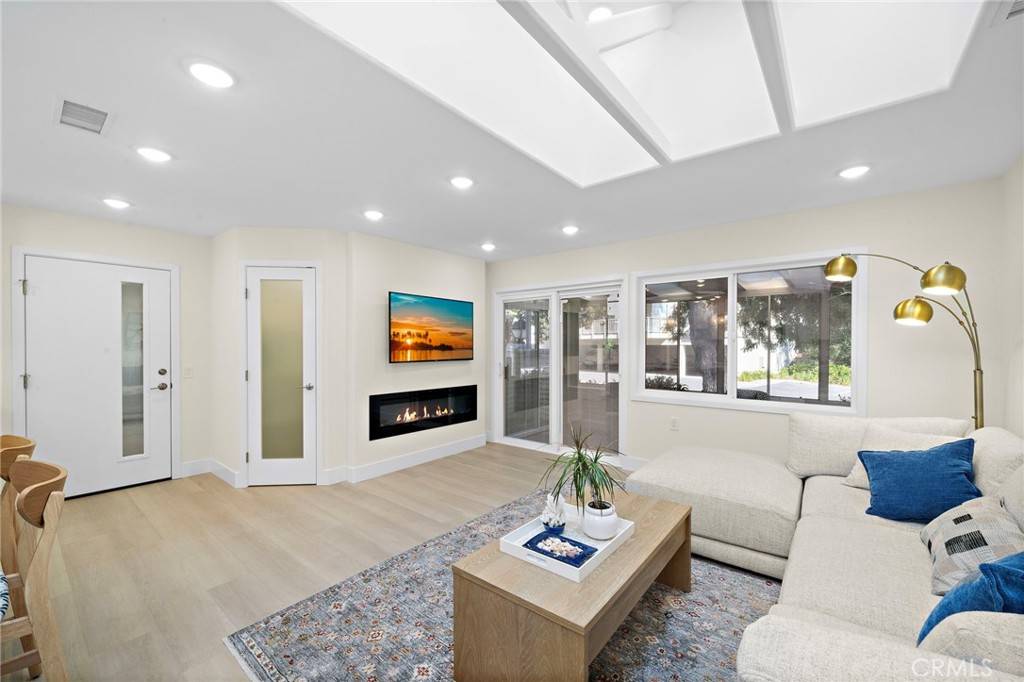 Laguna Woods, CA 92637,663 Via Los Altos #Q