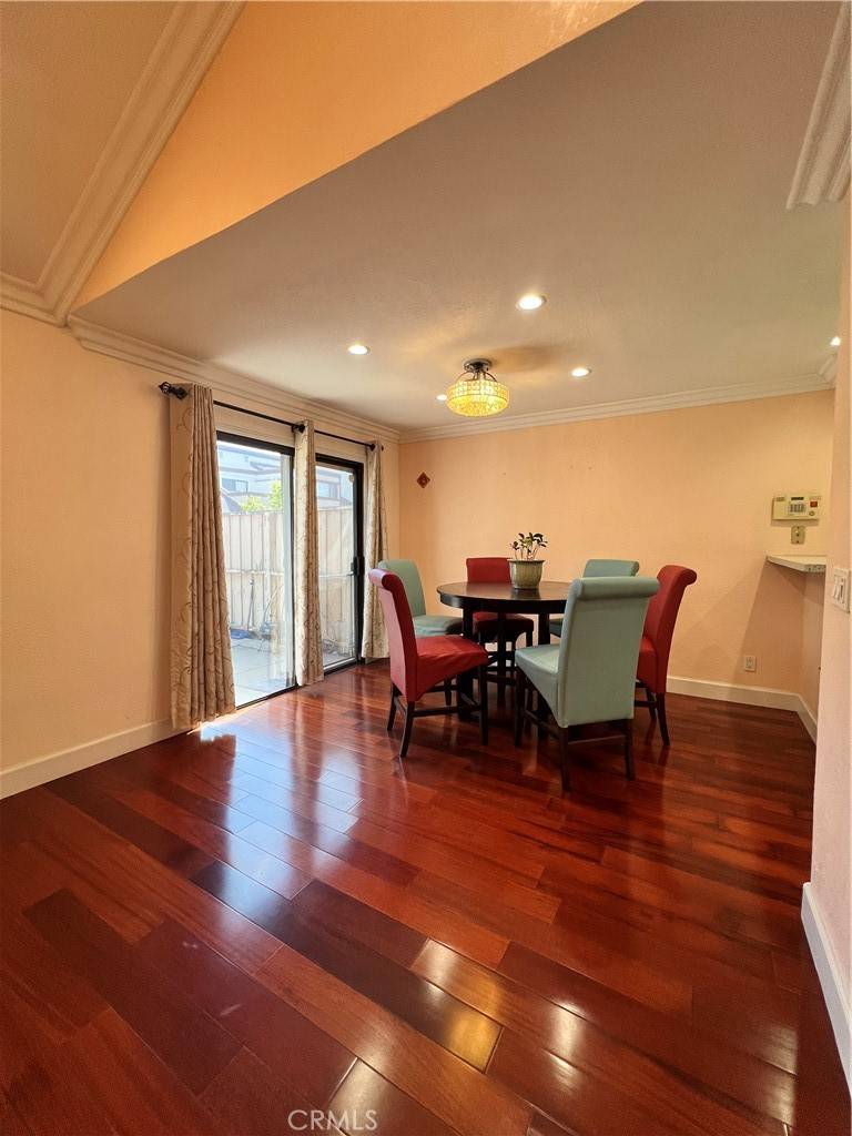 Garden Grove, CA 92844,8724 Mar DR #17