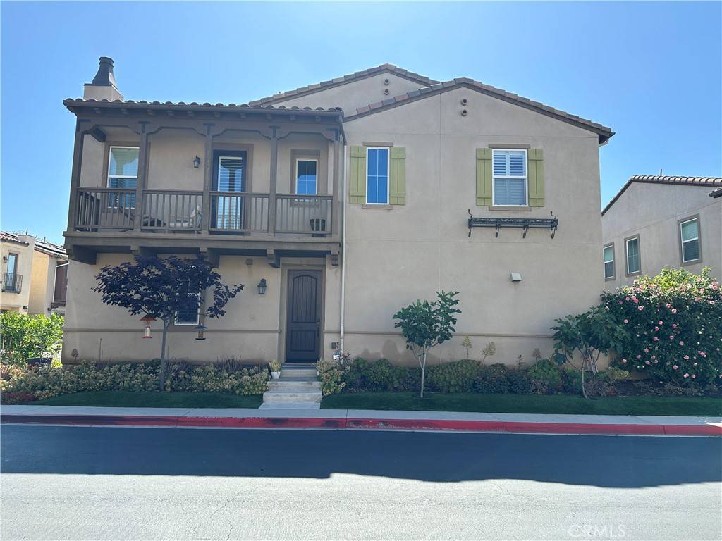 Placentia, CA 92870,320 E Costera CT
