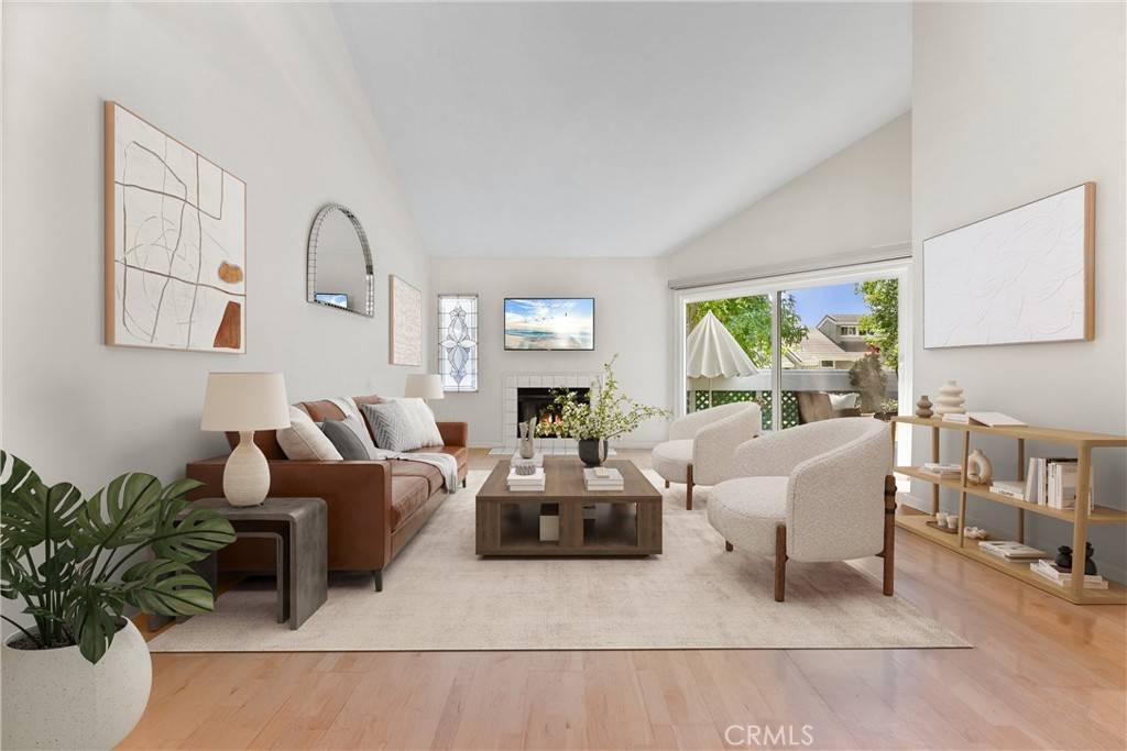 Huntington Beach, CA 92648,7402 Yellowtail DR #204