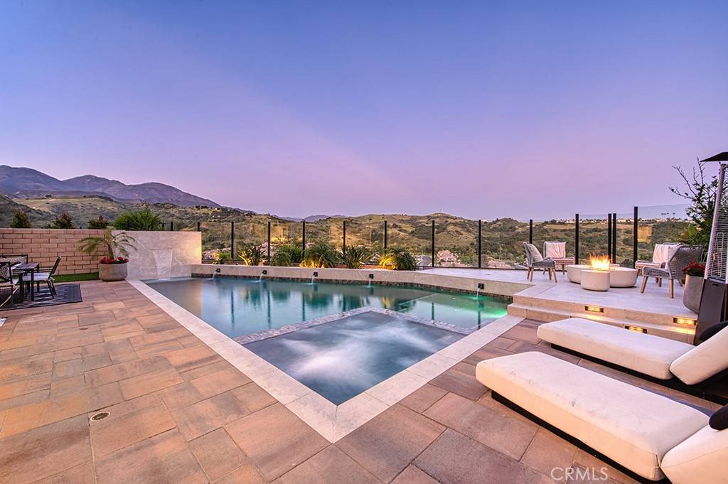 Mission Viejo, CA 92692,47 Cielo Azul