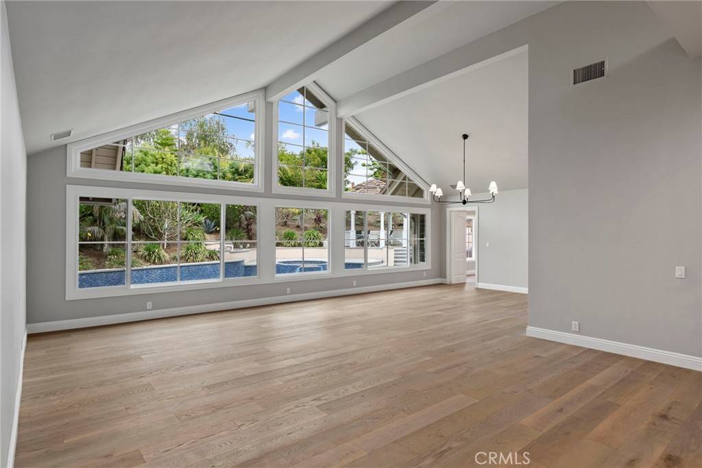 Villa Park, CA 92861,19021 Canyon DR
