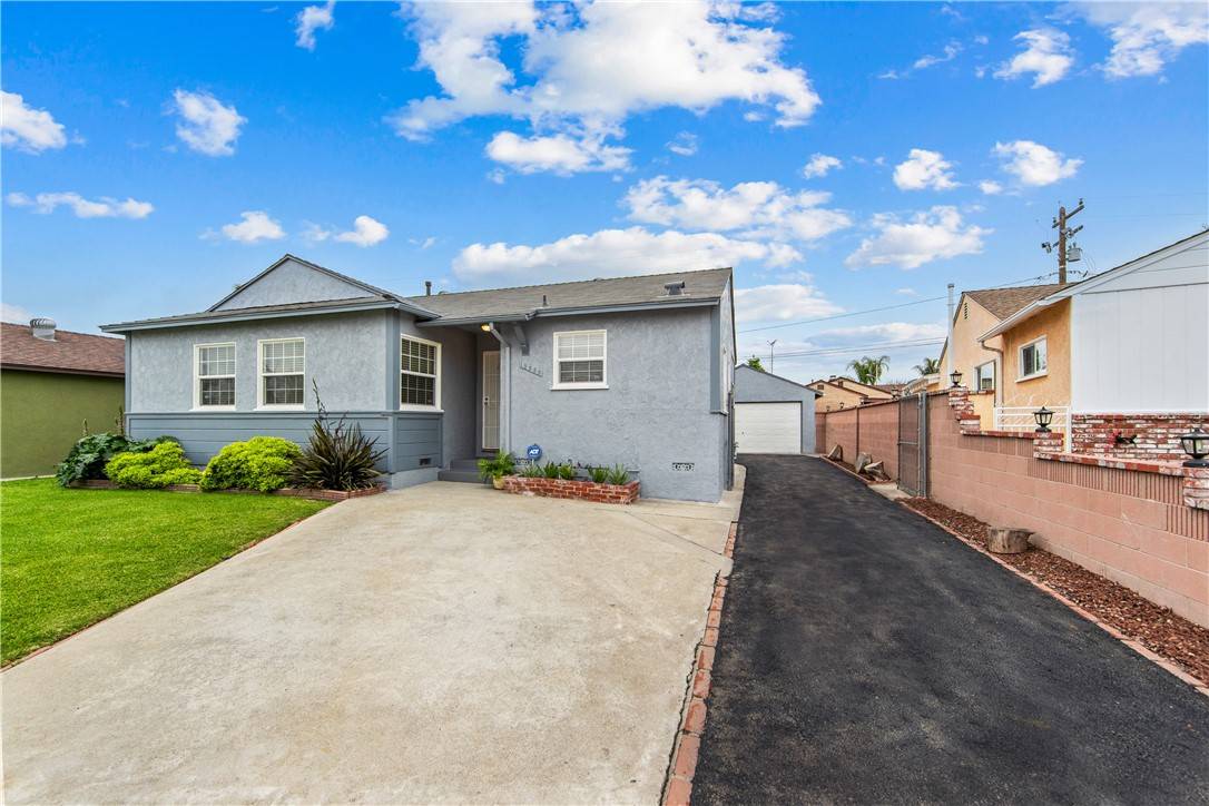 Norwalk, CA 90650,10908 Maza St