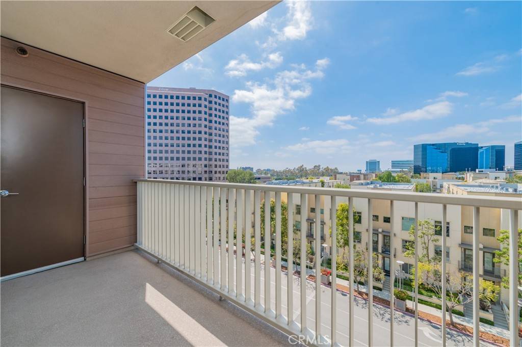 Irvine, CA 92612,1507 Rivington