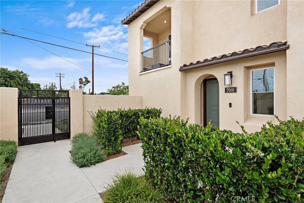 Buena Park, CA 90621,7001 Monarch AVE