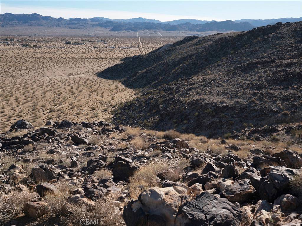 Joshua Tree, CA 92252,4078 Sunfair RD