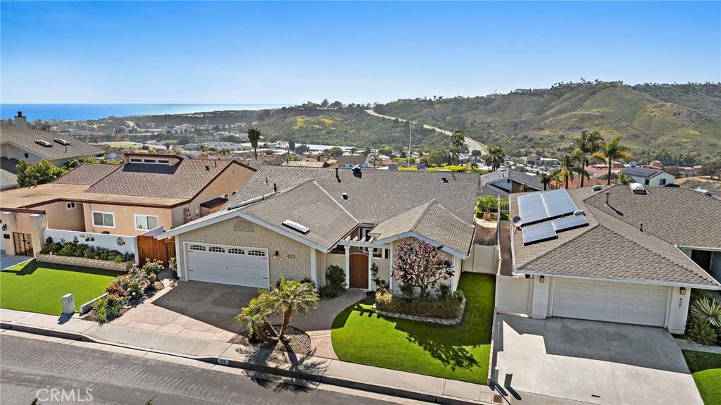 San Clemente, CA 92672,425 Calle Robles