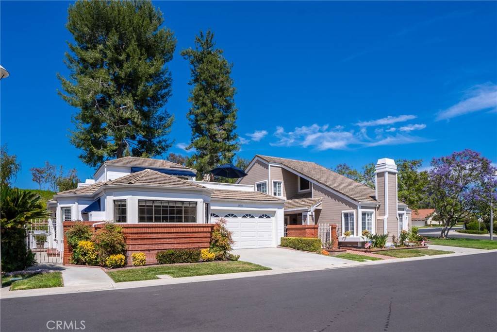 Mission Viejo, CA 92692,28385 Borgona