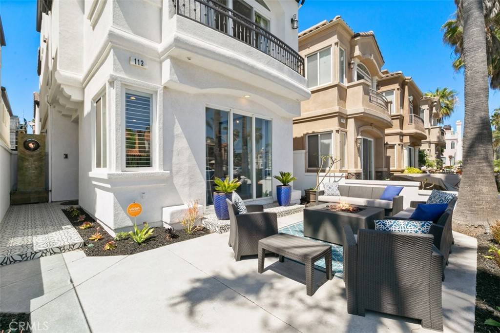 Huntington Beach, CA 92648,113 18th ST