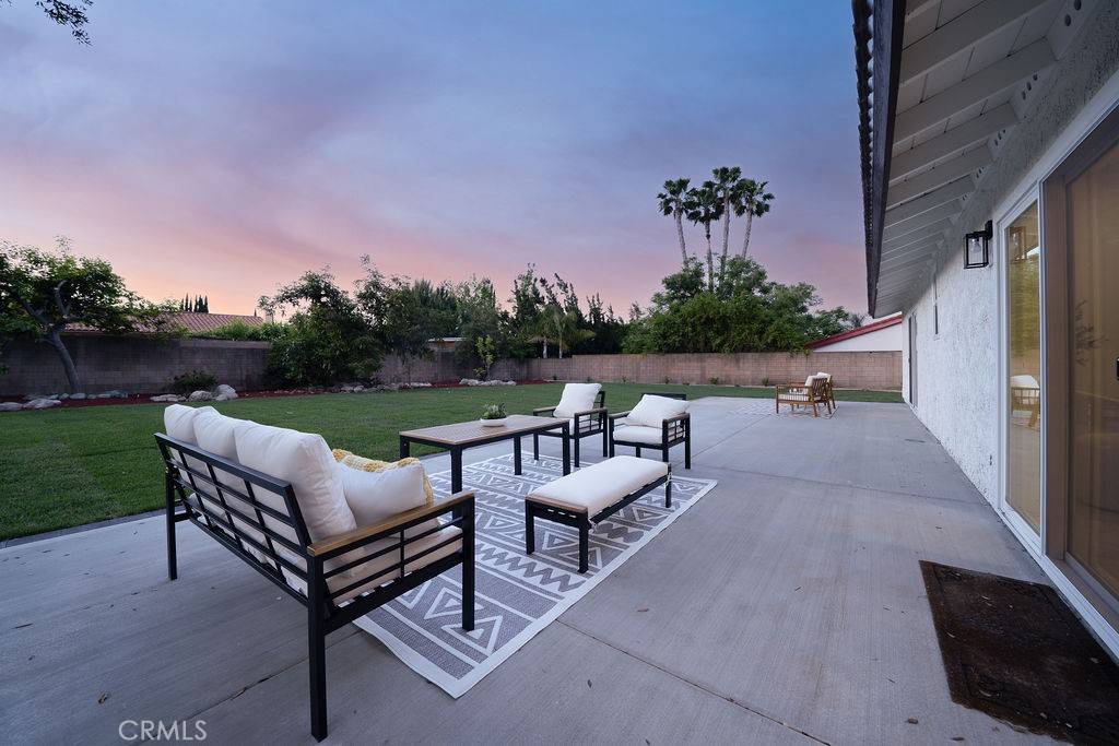 Claremont, CA 91711,2610 King WAY