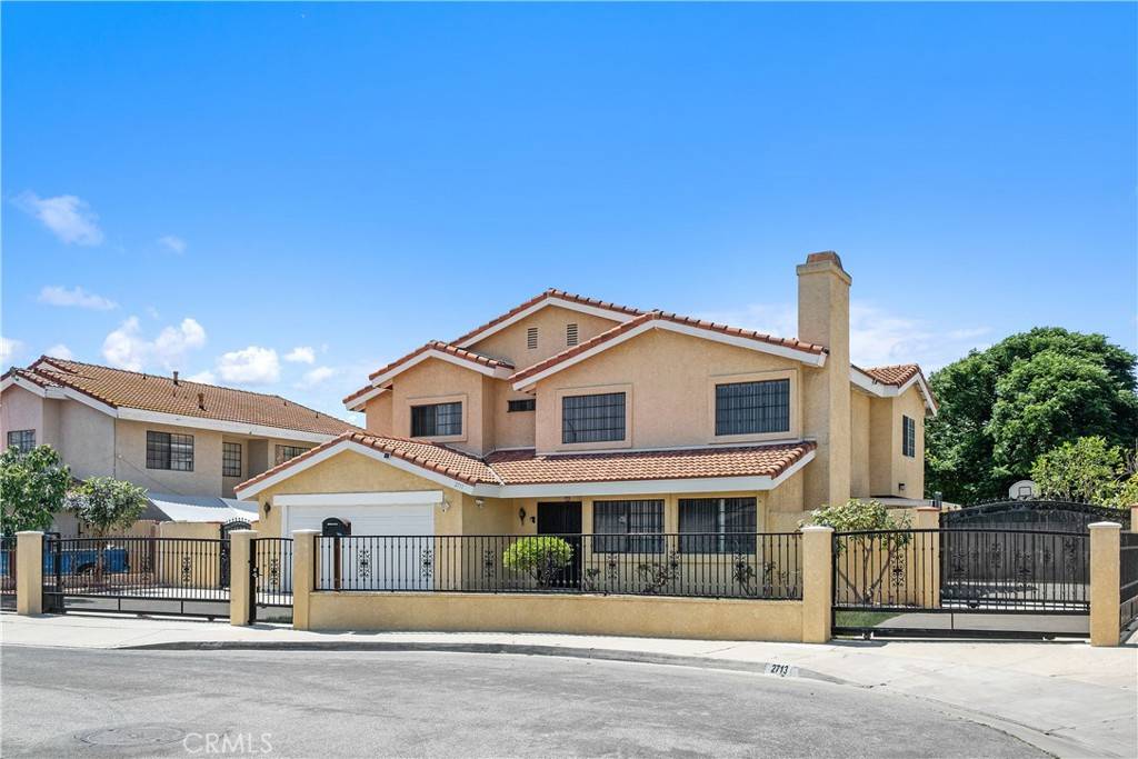El Monte, CA 91732,2711 Caminar