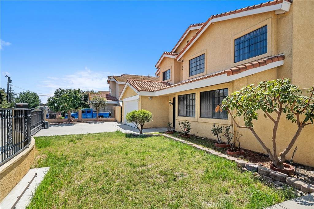El Monte, CA 91732,2711 Caminar