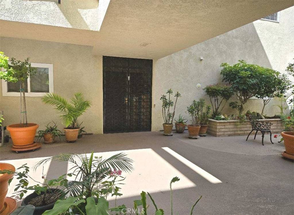 Laguna Woods, CA 92637,2385 Via Mariposa W. #1B