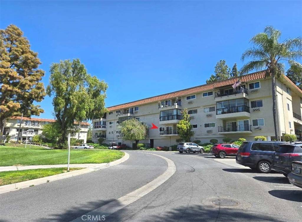 Laguna Woods, CA 92637,2385 Via Mariposa W. #1B