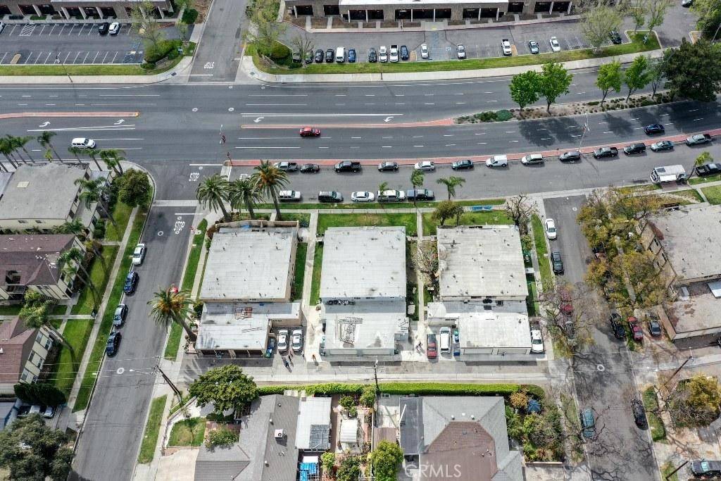Santa Ana, CA 92704,2211 S Fairview ST