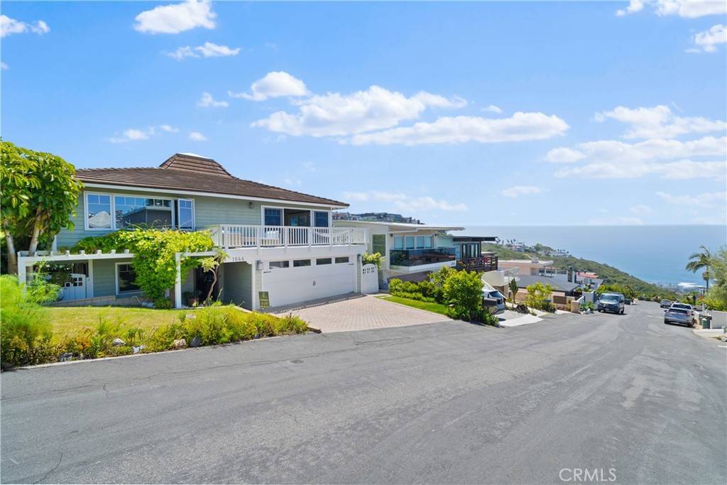 Laguna Beach, CA 92651,1044 Noria ST