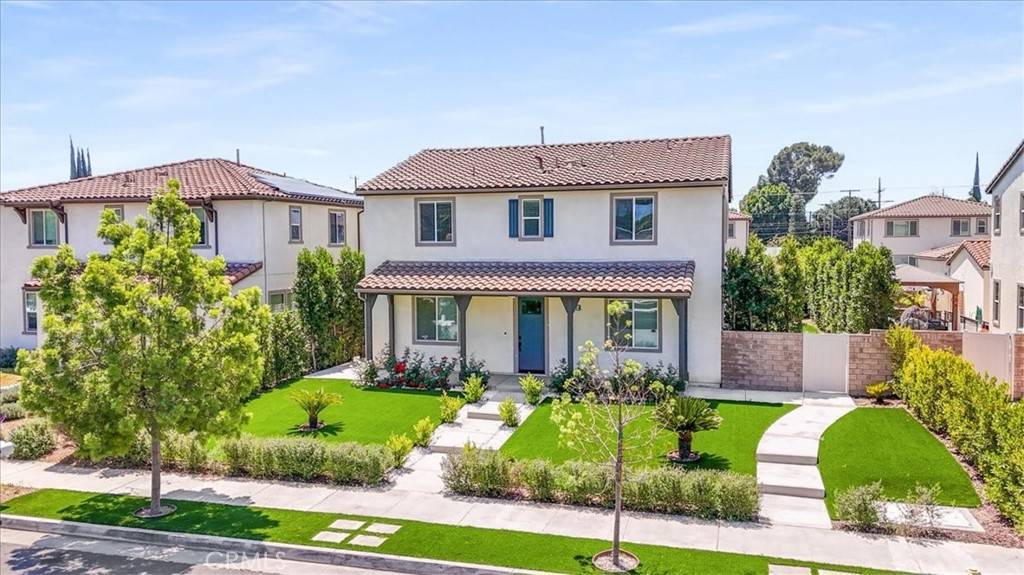 Reseda, CA 91335,19154 Lull ST