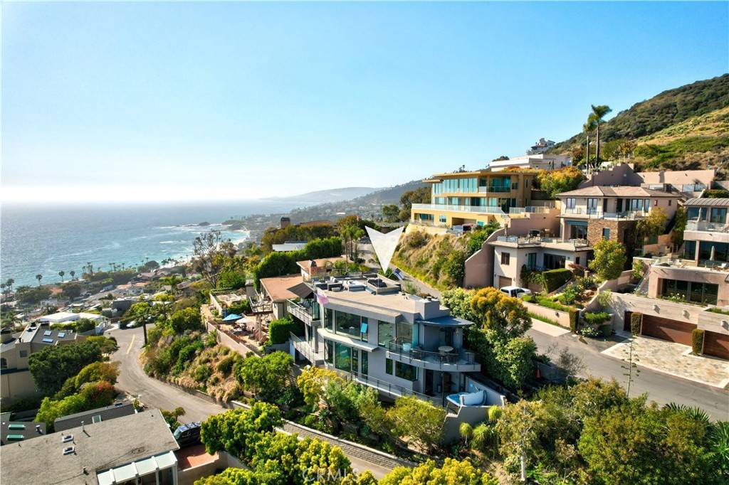 Laguna Beach, CA 92651,31411 Ceanothus DR