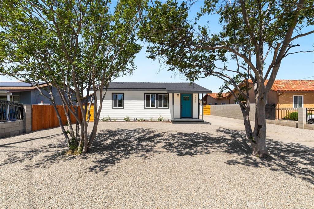 Highland, CA 92346,7488 Los Feliz DR