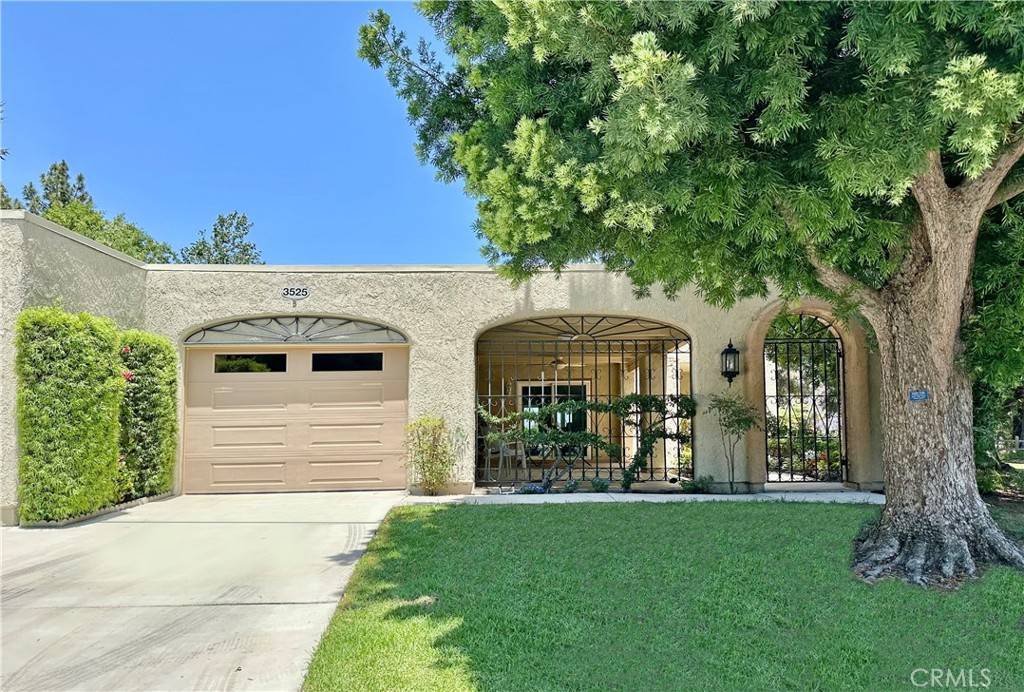 Laguna Woods, CA 92637,3525 Bahia Blanca W #B
