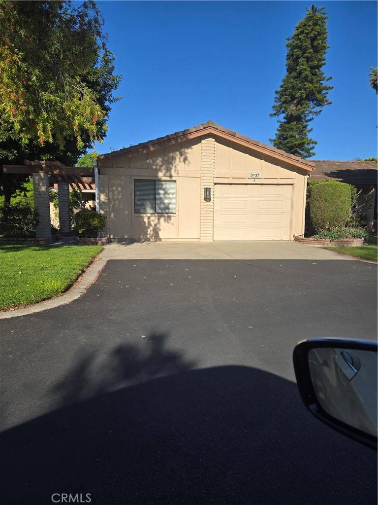 Laguna Woods, CA 92637,3137 Via Vista #A