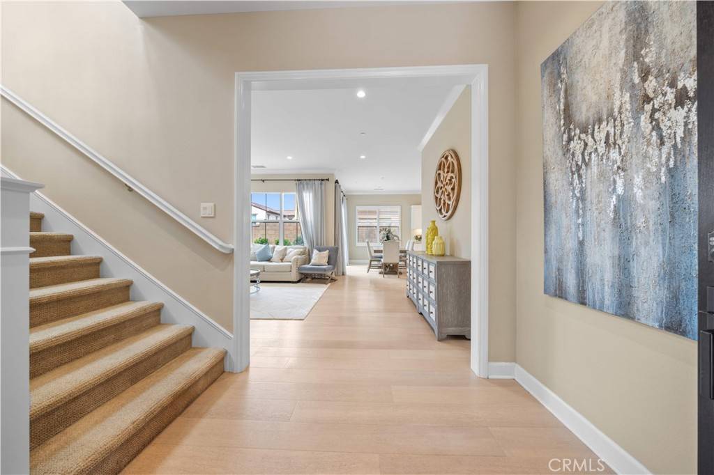 Irvine, CA 92620,54 Quentin