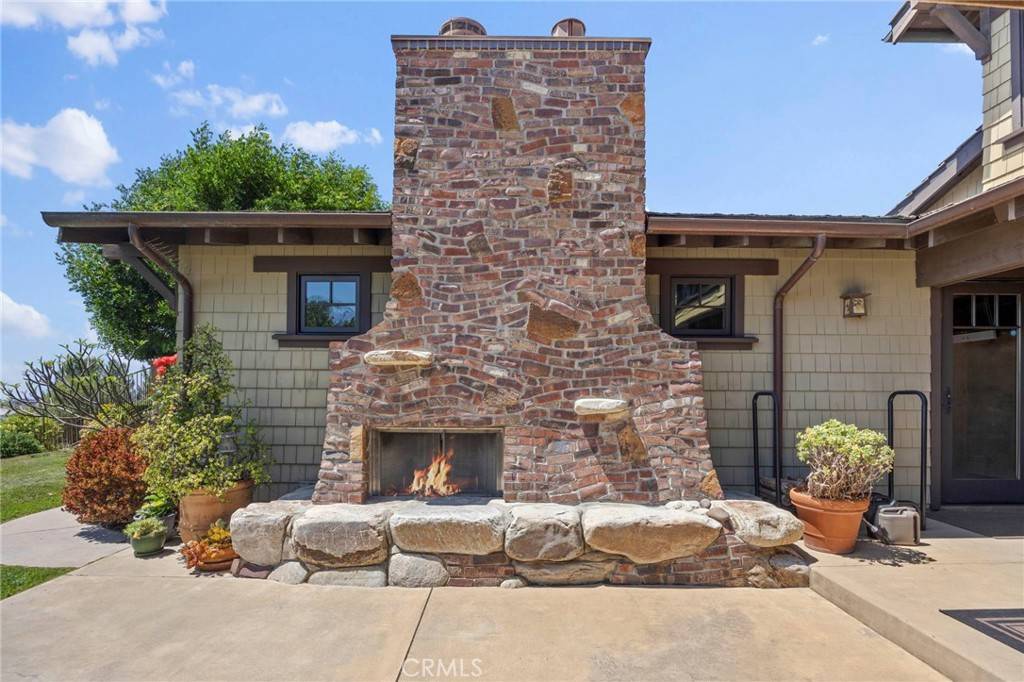 Lake Forest, CA 92630,21441 Montbury Drive