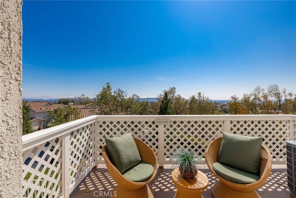 Lake Forest, CA 92630,21011 Marin #103
