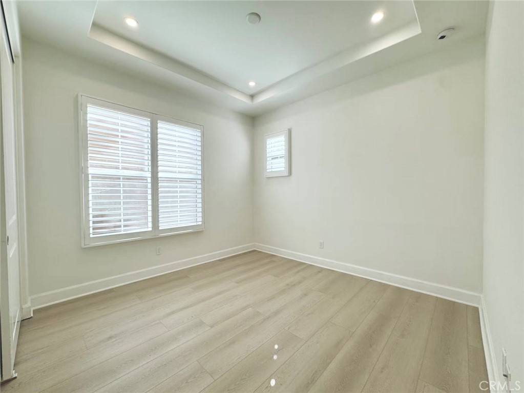 Irvine, CA 92620,128 Hargrove