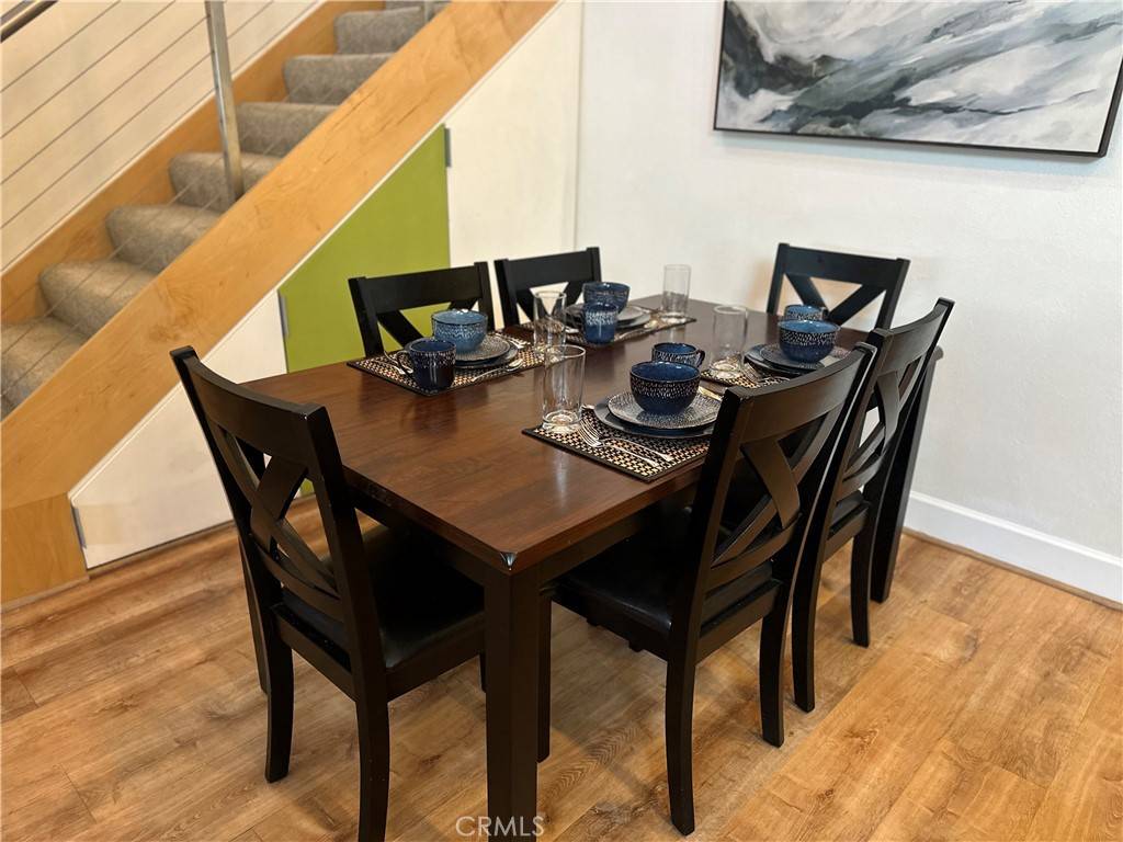 Redondo Beach, CA 90278,2217 Vanderbilt LN #8