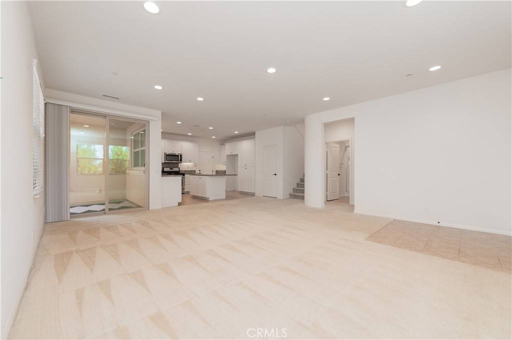 Irvine, CA 92602,156 Parkwood