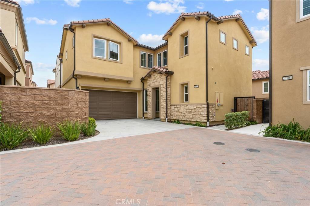 Porter Ranch, CA 91326,20702 W Chestnut CIR