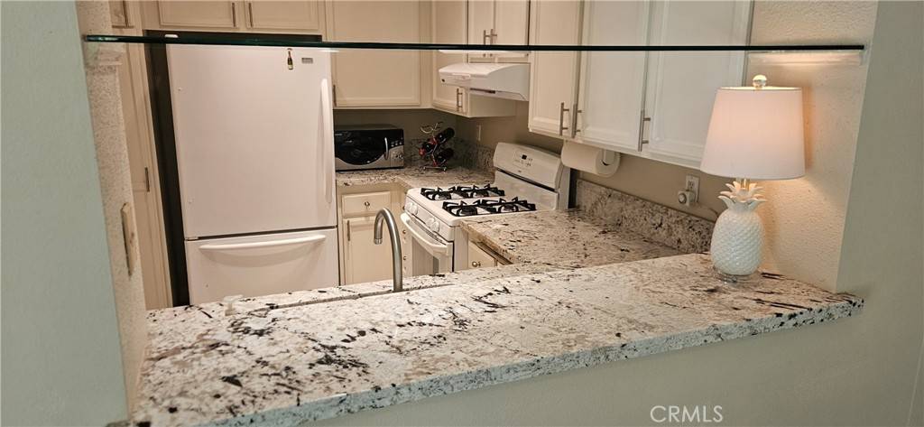 Lake Forest, CA 92630,21218 Camelia #49